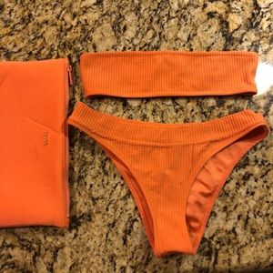 Triangl Carlotta Bikini